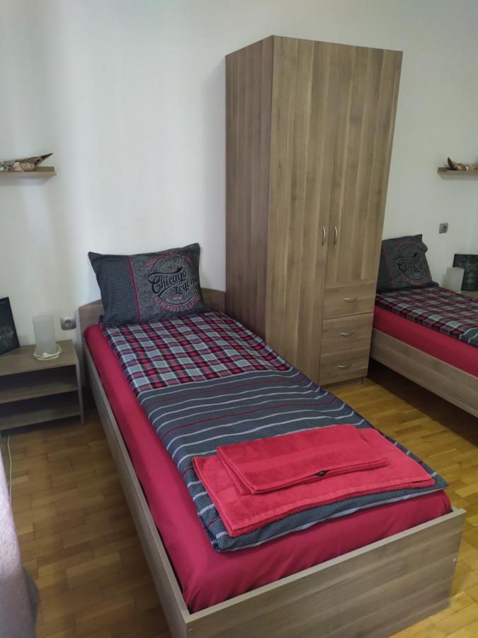 Apartament Bogoslovovi Varna Eksteriør bilde