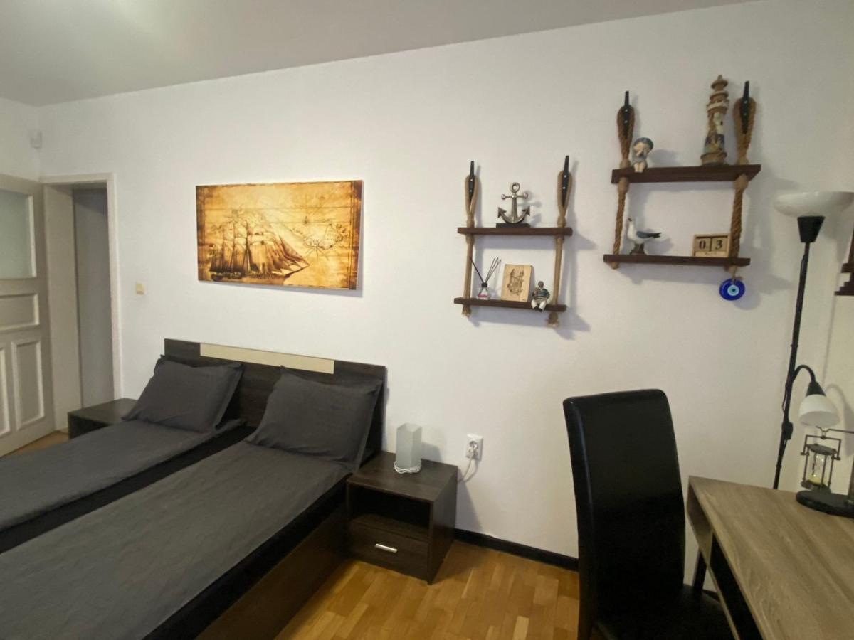 Apartament Bogoslovovi Varna Eksteriør bilde